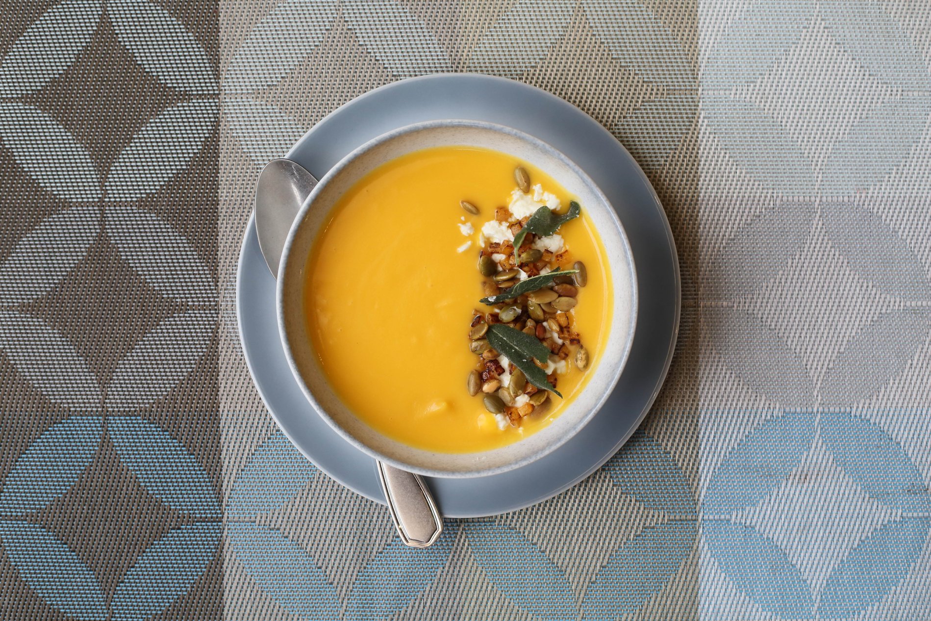 How and Why is a French Sauce Spoon Used?